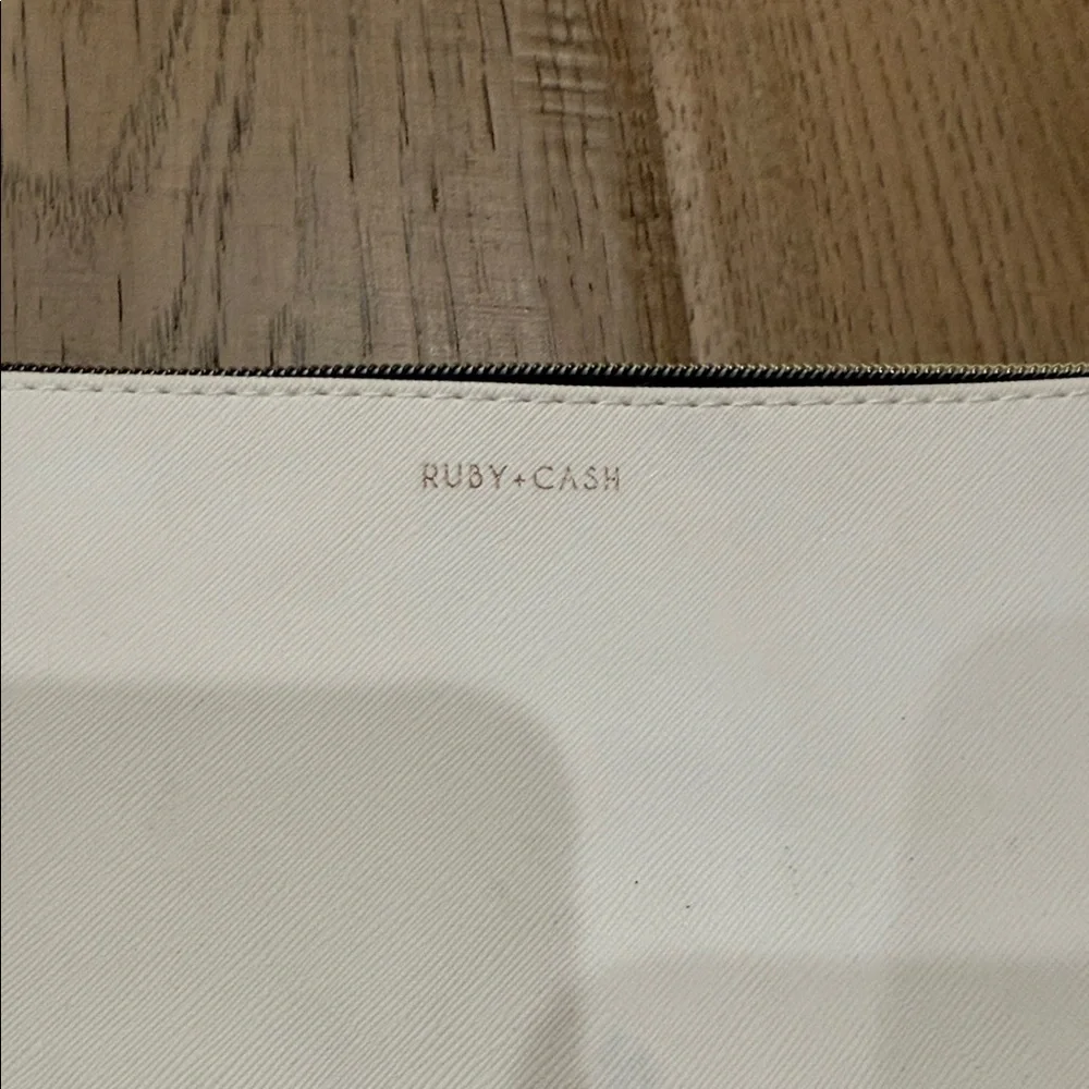 Insta-Glam White Pouch